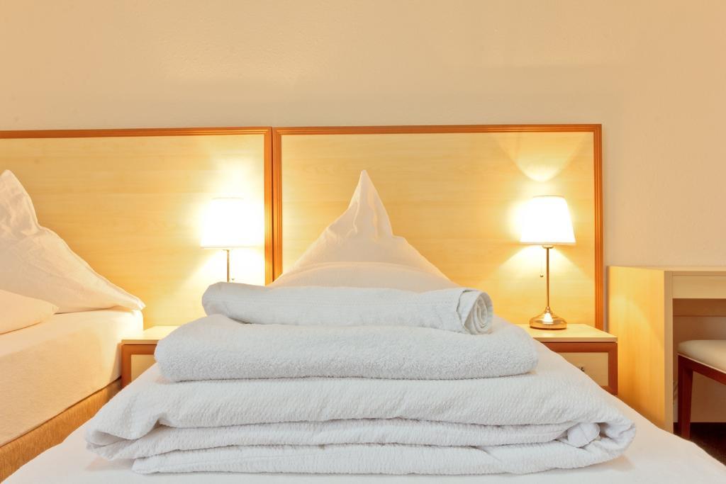 Hotel Ganita 莱茵河畔威尔 客房 照片