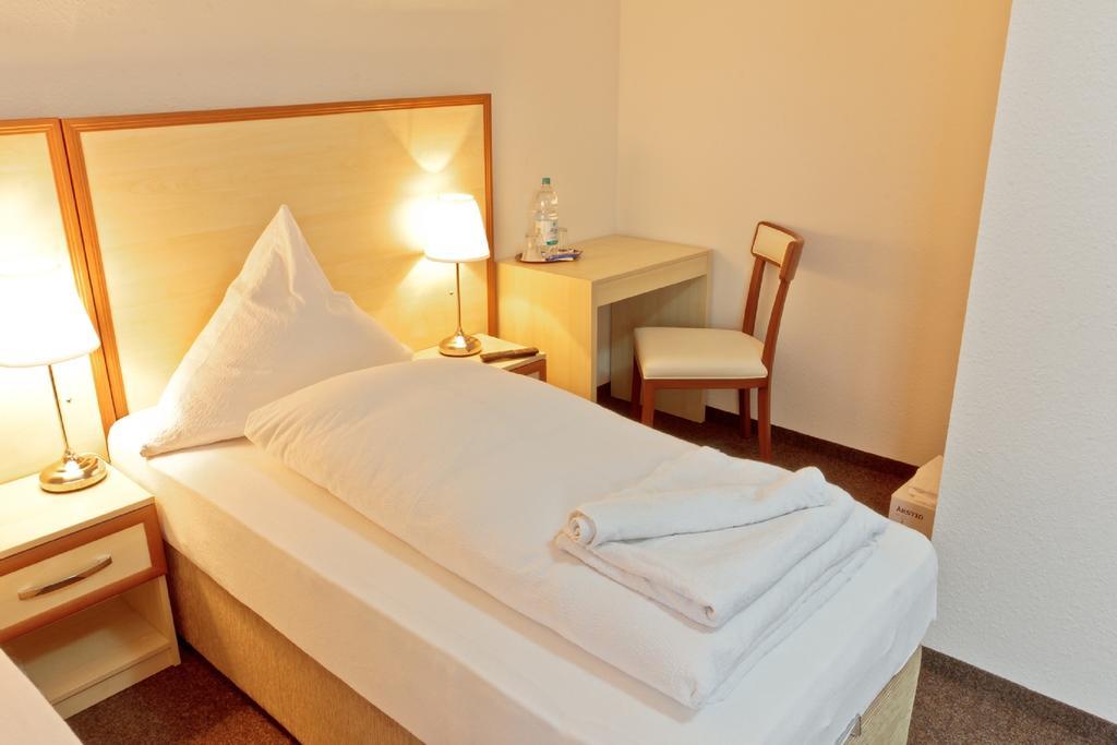 Hotel Ganita 莱茵河畔威尔 客房 照片